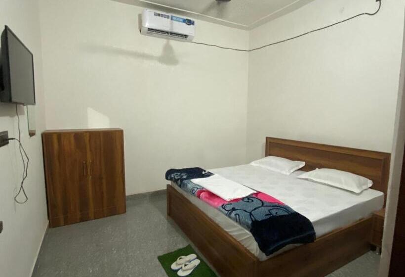 בית מלון כפרי Elite And Happy Rooms