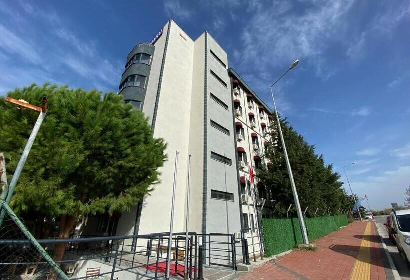 هتل Kumru Suites