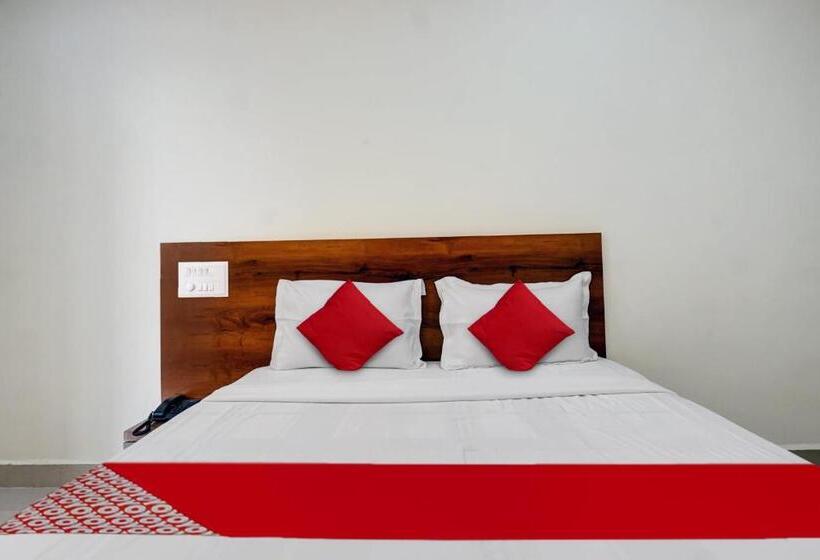 호텔 Oyo Om Shree Executive Lodging