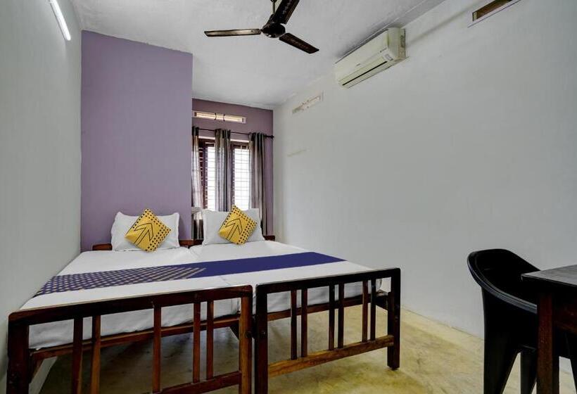 فندق Spot On Nakshathra Residency