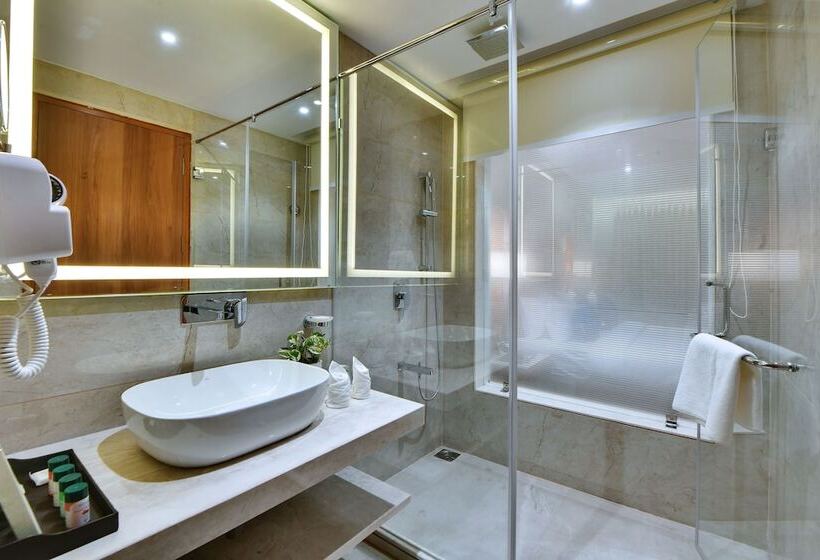 هتل The Fern Residency Ajmer