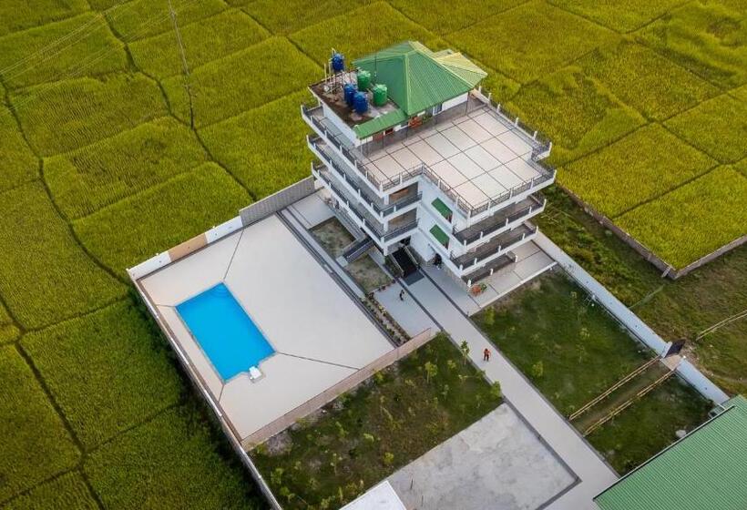 Отель The Kaziranga Address