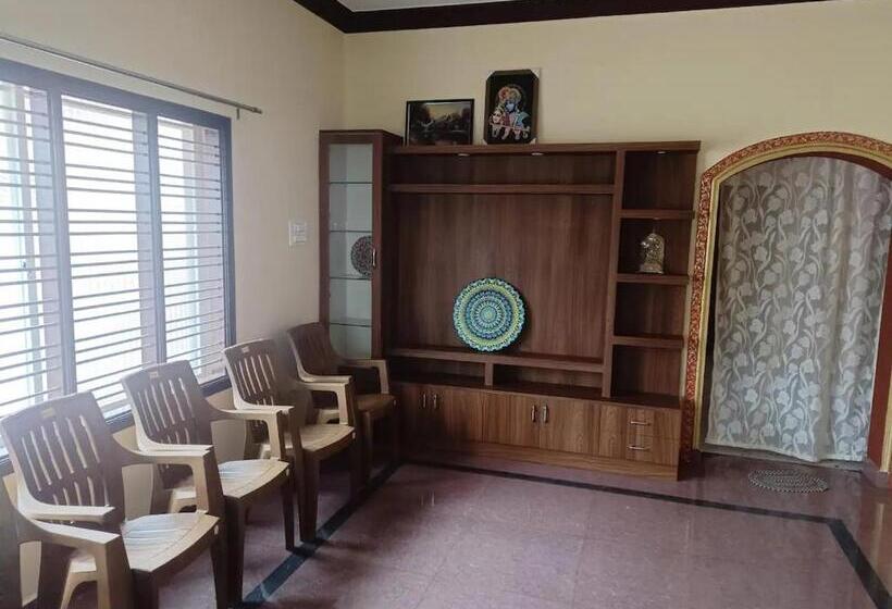 膳宿费 Instant Space   Guest House