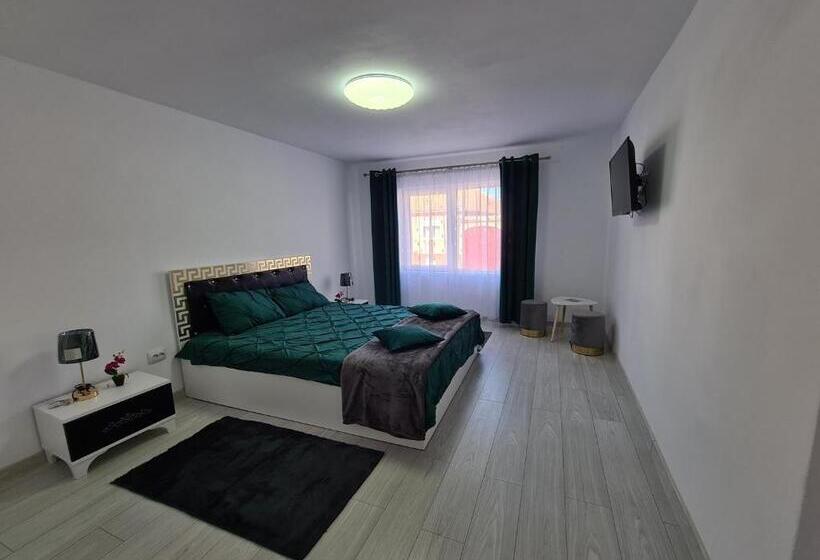 بنسيون Margareta S House