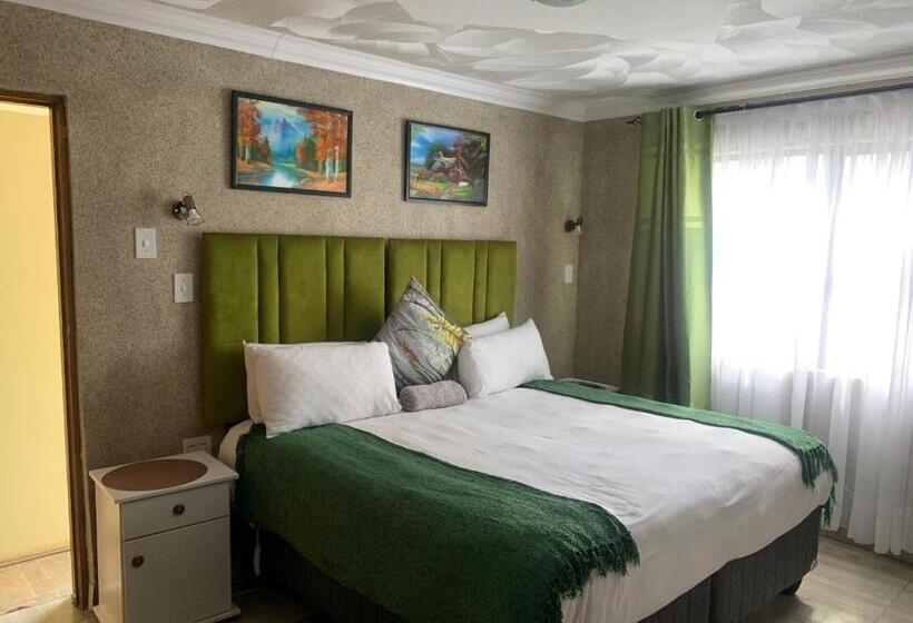 پانسیون Nonesi Lodge 2