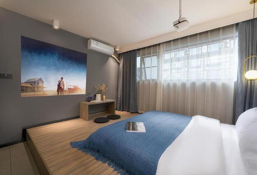 پانسیون Yangshuo Emoji Youth Hostel