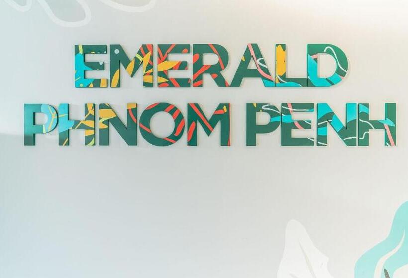 هاستل Emerald Hotel Residence