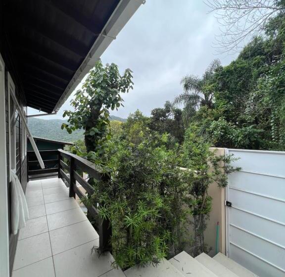 هاستل Uluwatu