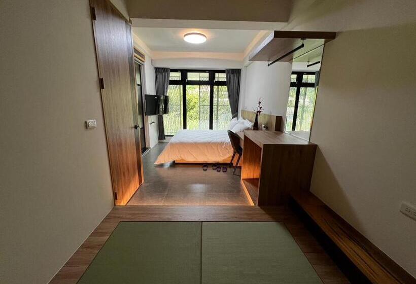 تختخواب و صبحانه 品雲岫民宿