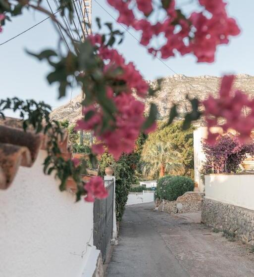 تختخواب و صبحانه Coliving & Coworking Costa Blanca