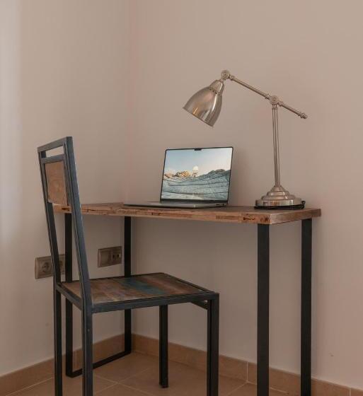 تختخواب و صبحانه Coliving & Coworking Costa Blanca
