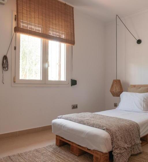 تختخواب و صبحانه Coliving & Coworking Costa Blanca