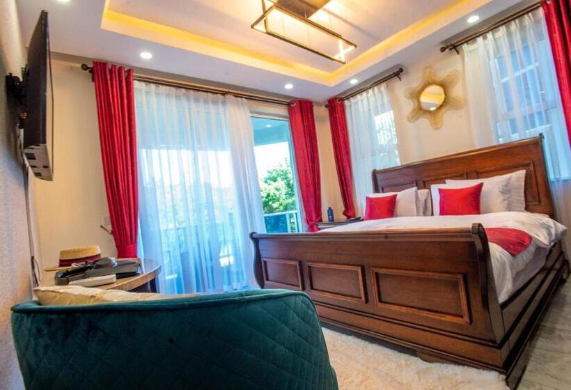 تختخواب و صبحانه Megmara Luxury Suites