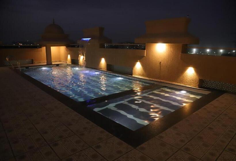 مبيت وإفطار Pachranga Resort