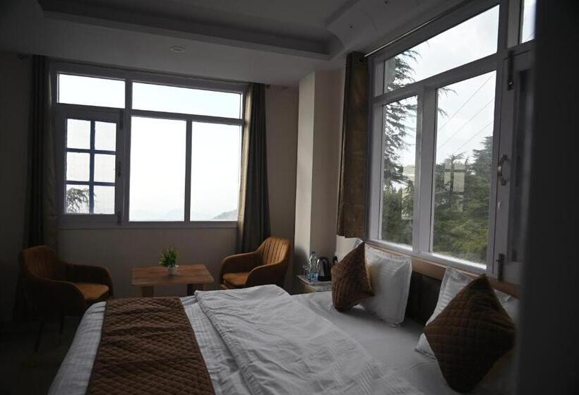 مبيت وإفطار Pine Ville Shimla