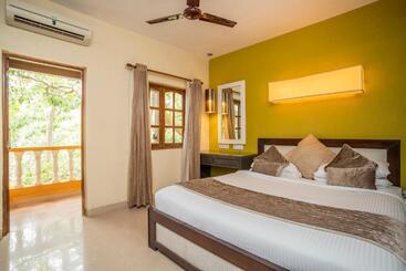 هتل Coco Goa By Ronne S