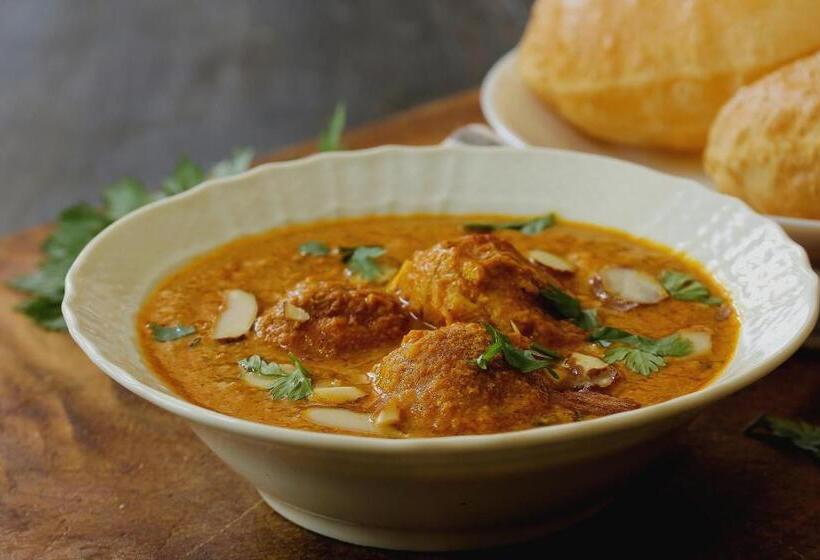 בית מלון כפרי Collection O The Lotus Palace