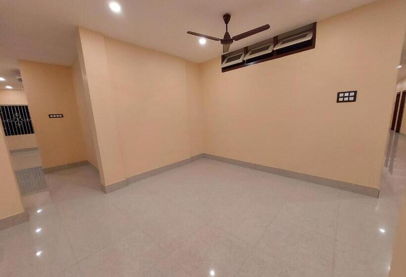 酒店 Hari Gayatri Regent