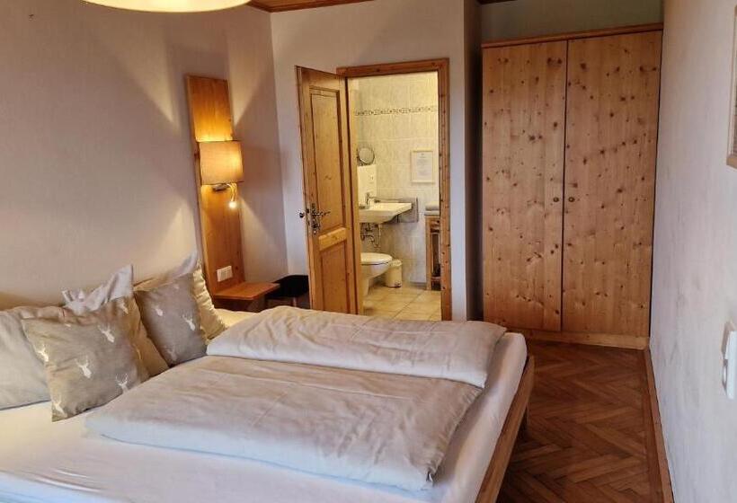 Отель Landgasthof Alter Wirt