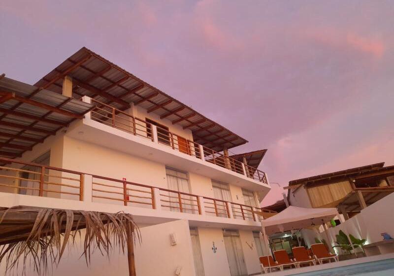 Отель Las Fragatas Casa