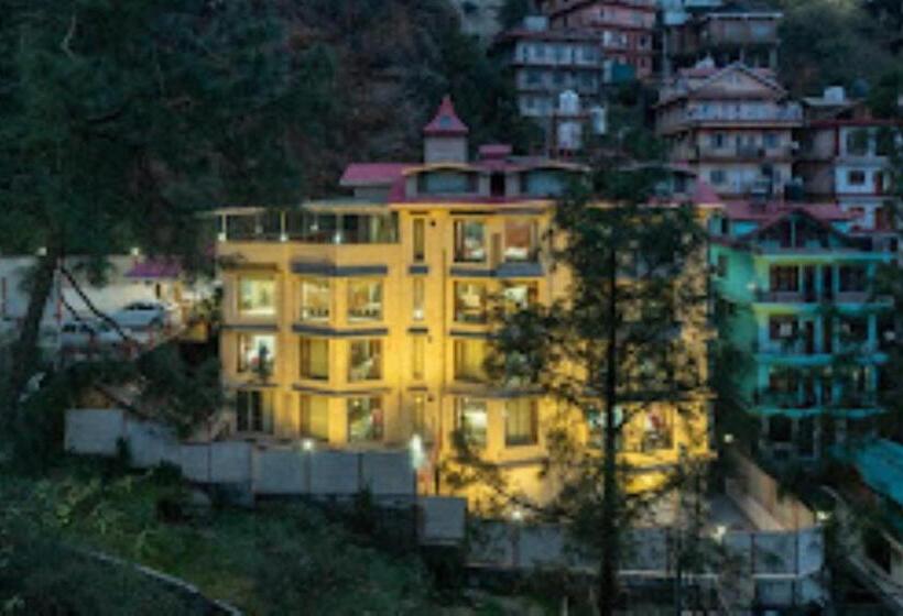 فندق The Rock Castle Shimla