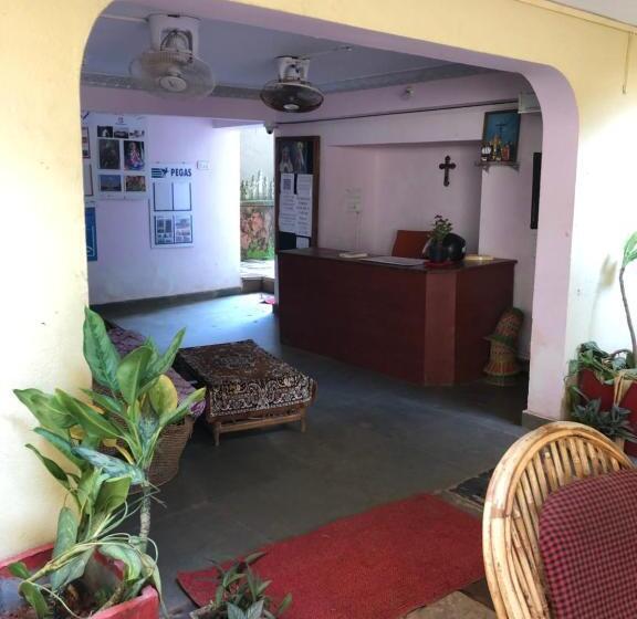 فندق Thomas Beach Guesthouse