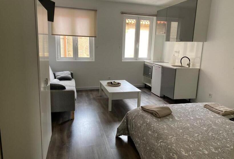 پانسیون Alojamientos Plaza Portugal