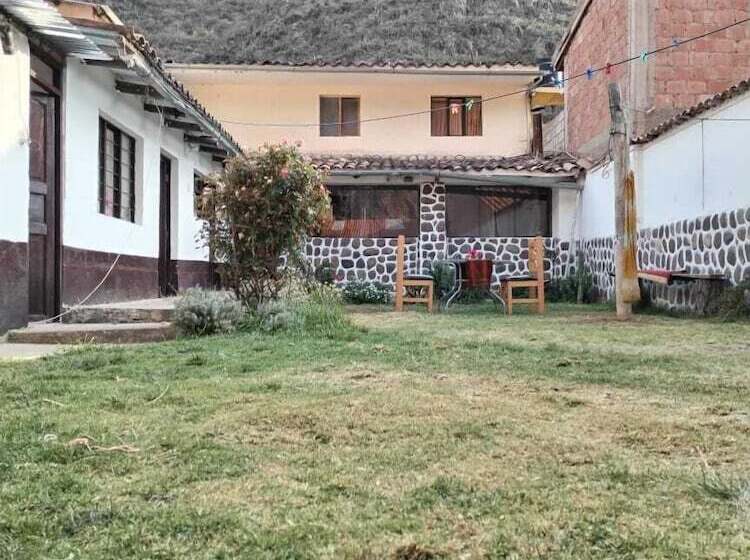 پانسیون Hostal La Posada De Ollanta