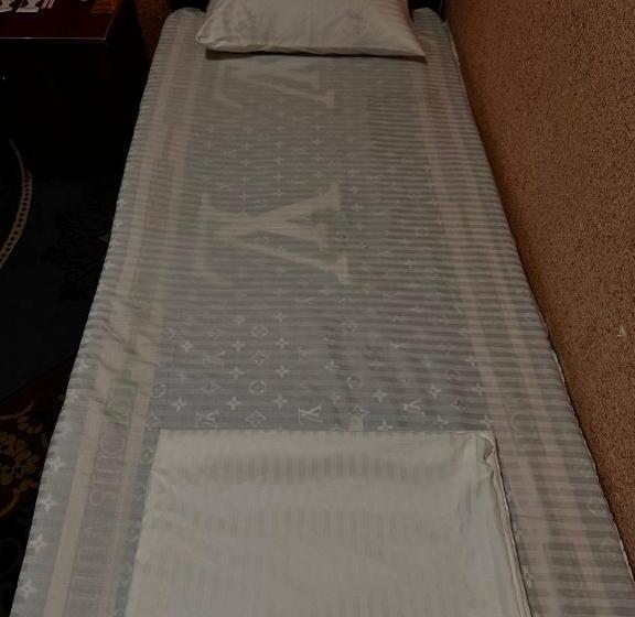 ペンション Karakalpak Travel