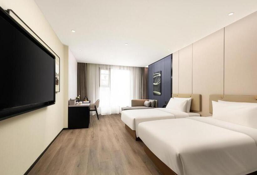 Atour Hotel Quanzhou Jinjiang Sunshine Plaza