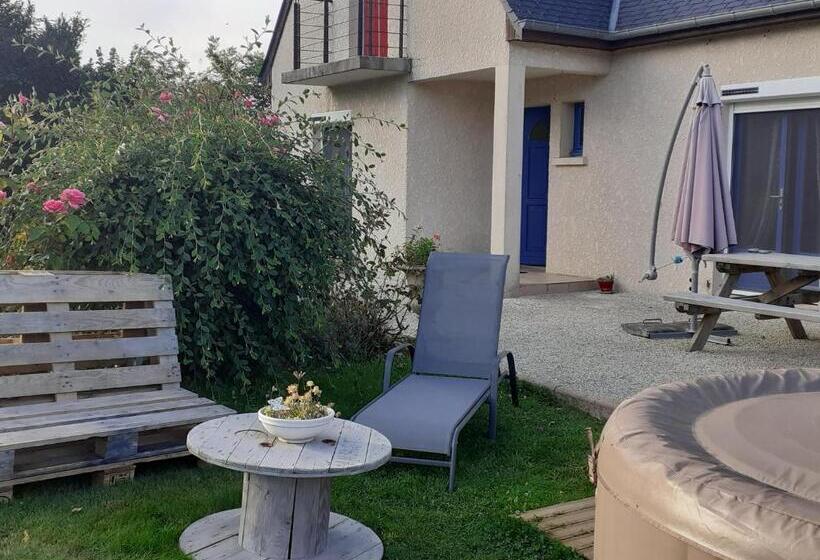 مبيت وإفطار La Trémouchère