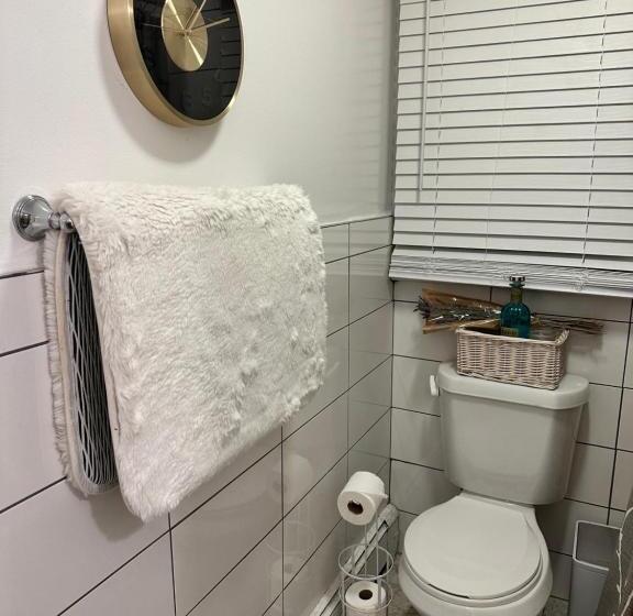 住宿加早餐  Welcoming Private Suite With French Touches