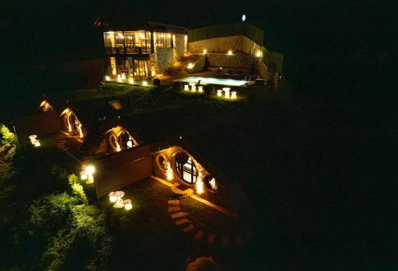 בית מלון כפרי Hobbit Chalet