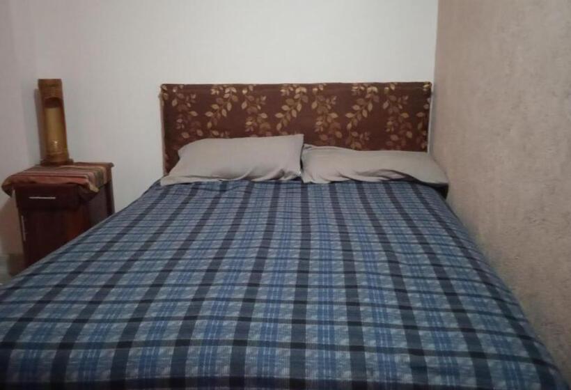 فندق Alojamiento De Huéspedes La Casa Del Danzante