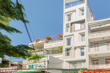 هتل Khang S House