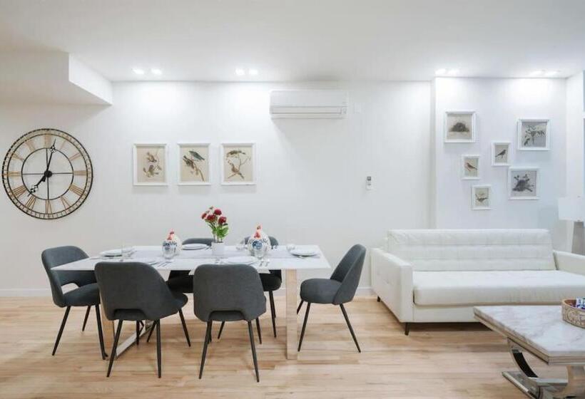 هتل Luxury 2br Duplex 5min To Central Park