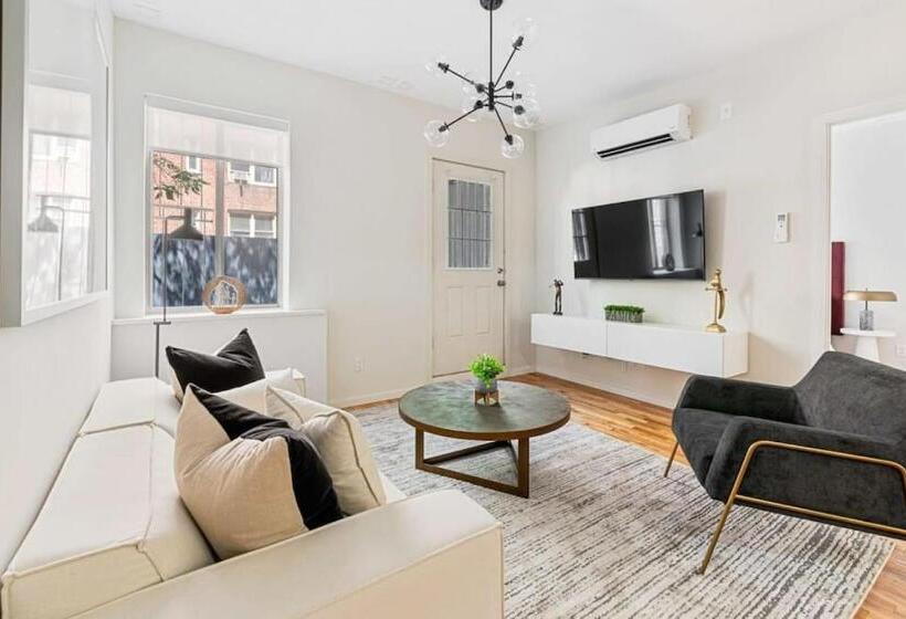 酒店 Luxury 3br Duplex W Private Patio In Upper East