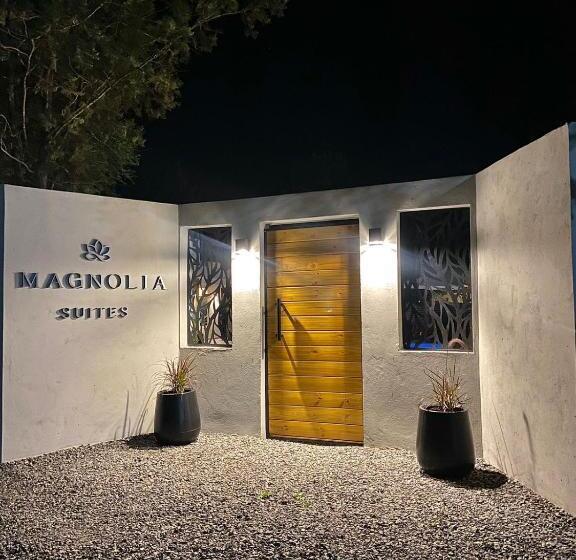 هتل Magnolia Suites