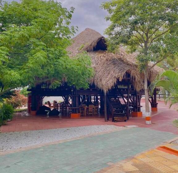 فندق Mi Rancho Bonito