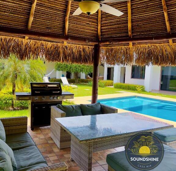 ホテル Soundshine Casa Nia