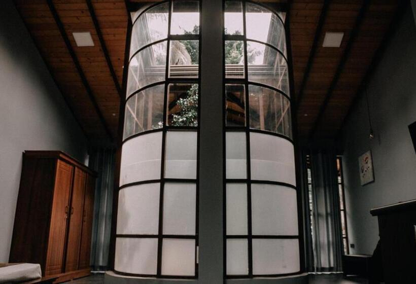 پانسیون Amanzi Residence