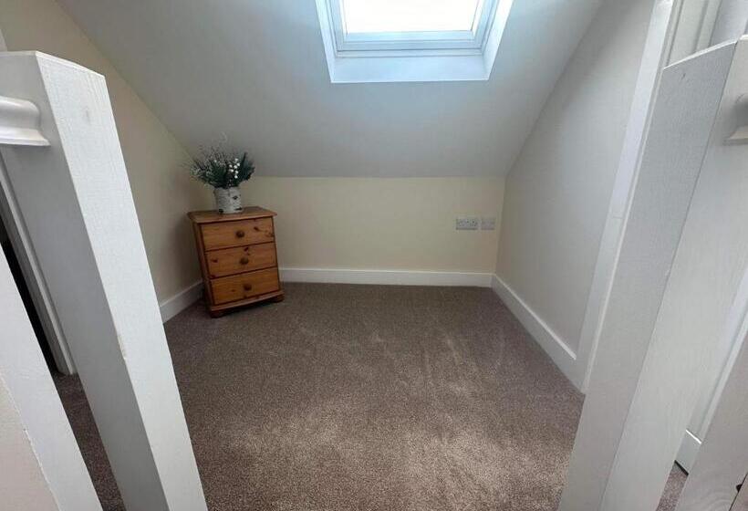 פנסיון The Barn