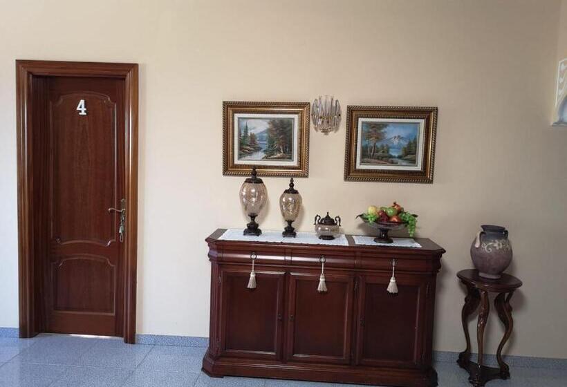 پانسیون Vivienda El Timón