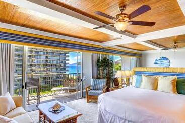 The Whaler Resort: Suite 515~studio With Stunning Center Courtyard & Ocean Views