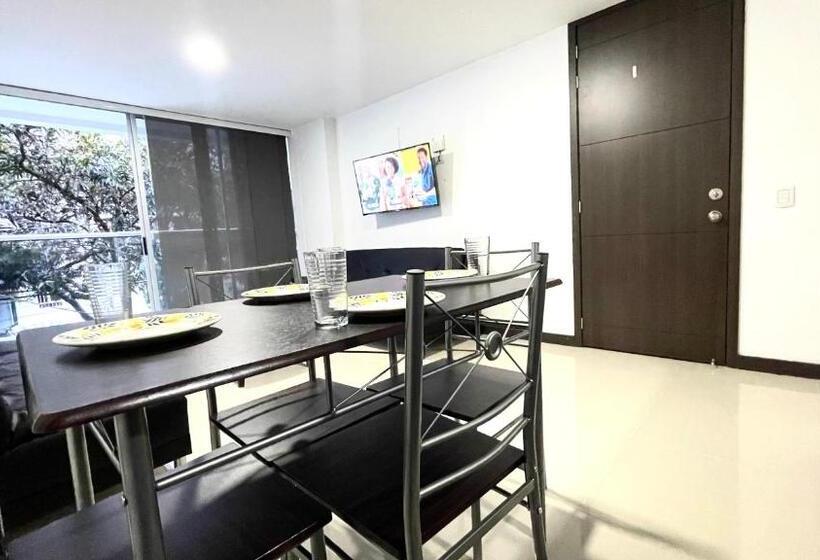 Apartamento Moderno En Conquistadotes, Excelente Ubicación