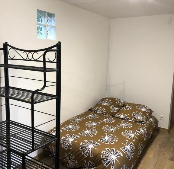 住宿加早餐  Fromental
