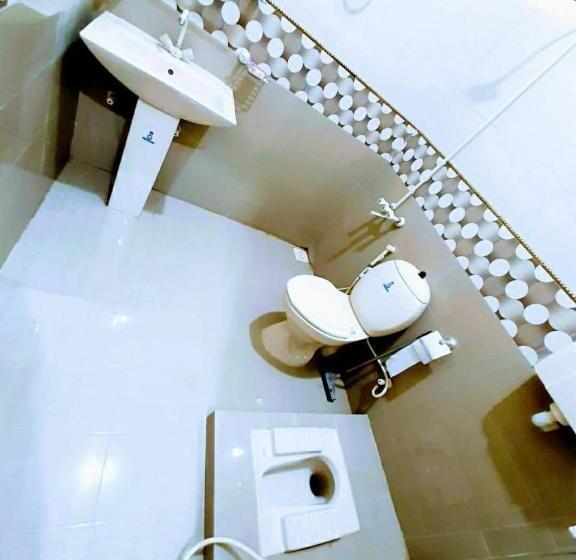 تختخواب و صبحانه Galaxy Inn