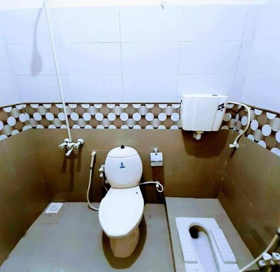 تختخواب و صبحانه Galaxy Inn