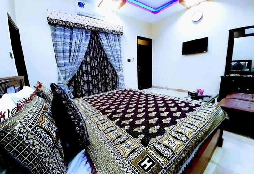 تختخواب و صبحانه Galaxy Inn