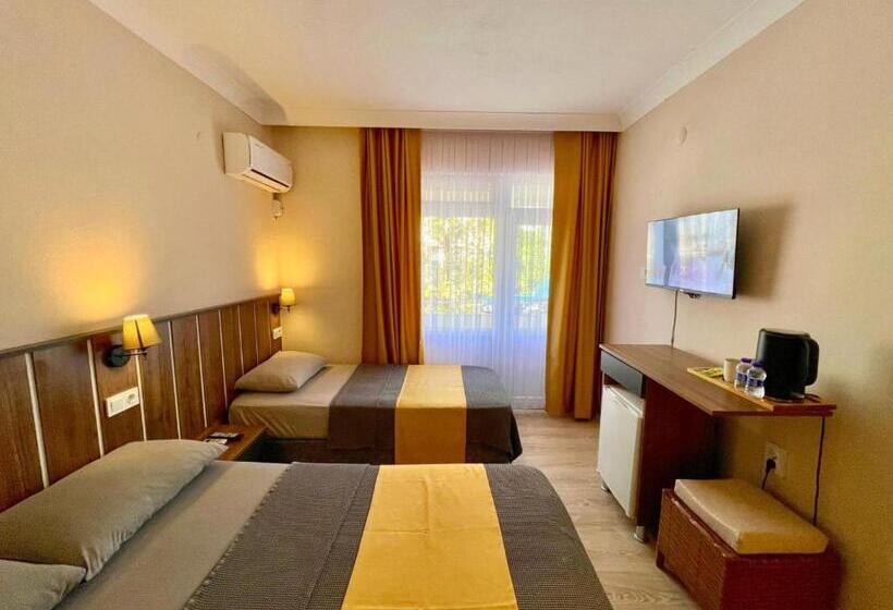 Cord Hotel & Resort